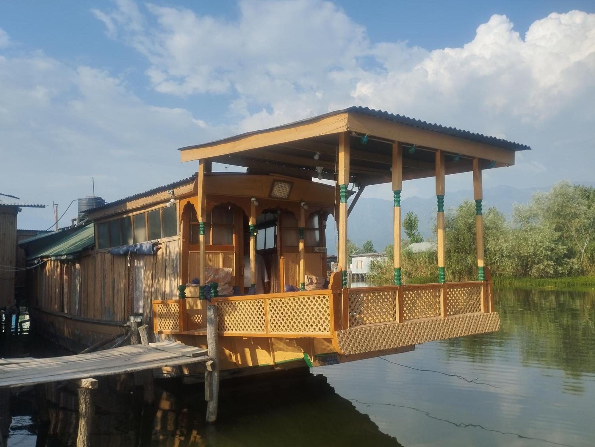 Апартаменты Pana 4 Boat House Сринагар Экстерьер фото